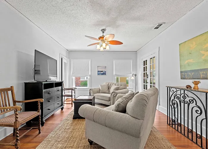 Mistletoe Heights Holiday home *