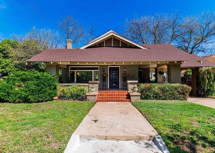 Mistletoe Heights Holiday home Fort Worth